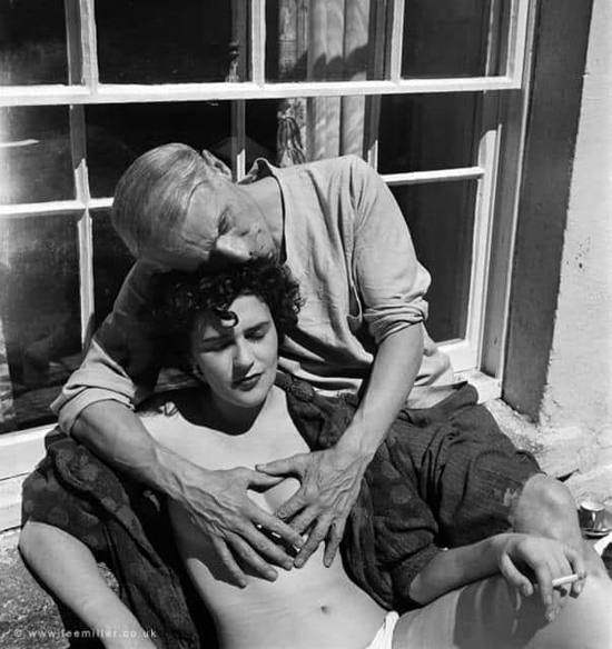 Lee Miller con Leonora Carrigton e Max Ernst